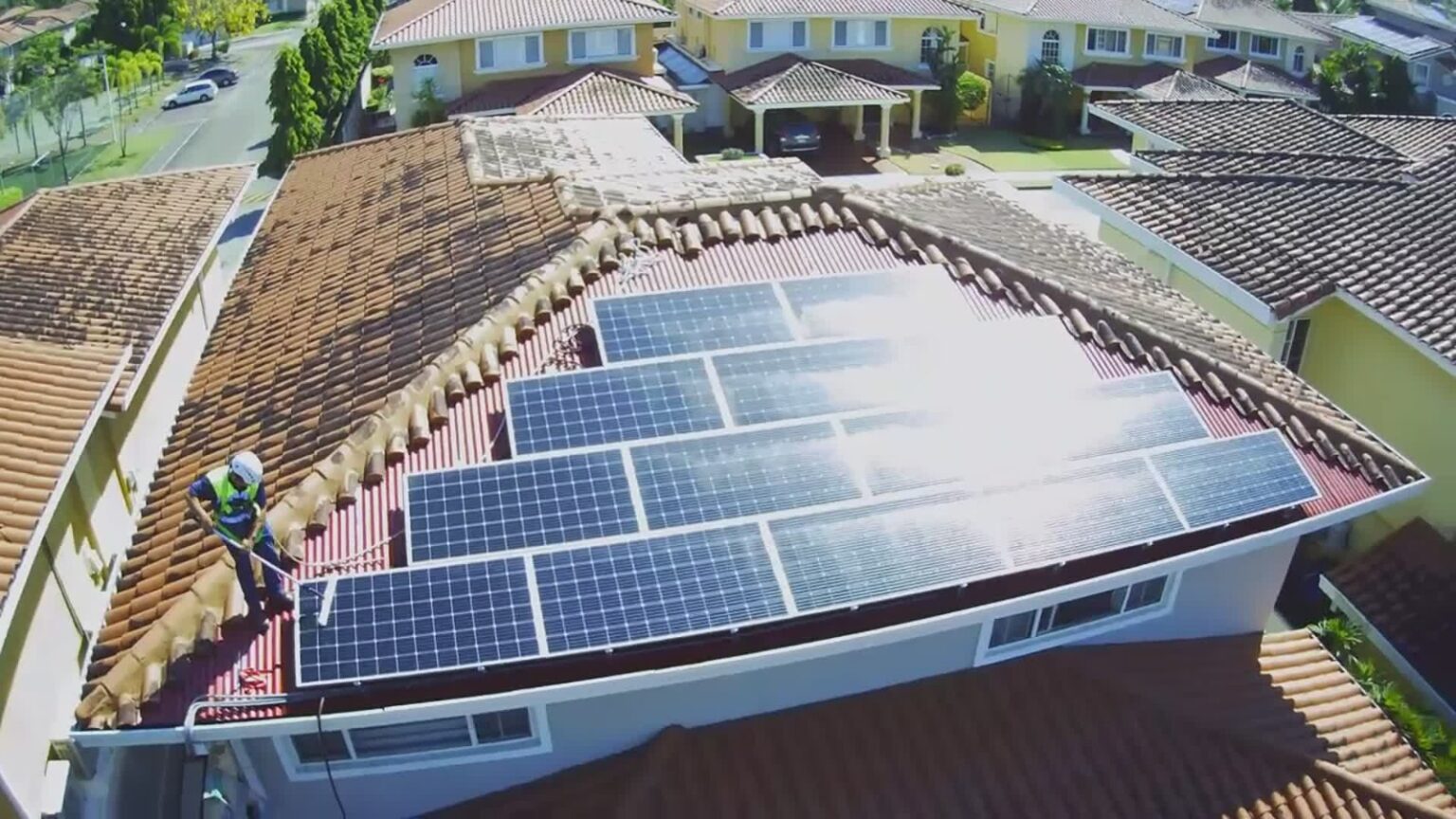 sistemas solares, instalaciones, paneles